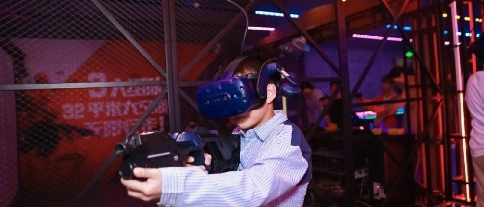 金年会 多人协作VR体验房间